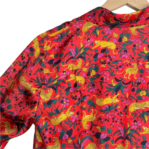 ♦️SOLD♦️J. Crew Collection Silk Twill Button Up in Jungle Cat Floral Print - Picture 11 of 15